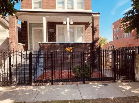 8239 S Houston Ave, Chicago, IL 60617