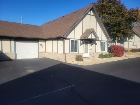 1722 Willow Circle Dr, Crest Hill, IL 60403