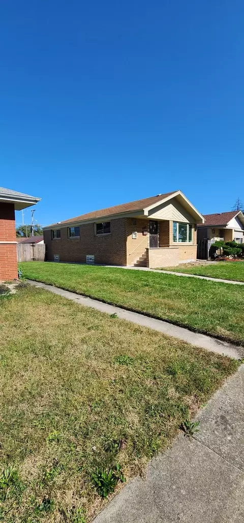 430 Adams St S, Dolton, IL 60419