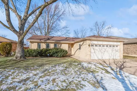 Exterior - 11030 Daniel Trl, Mokena, IL 60448 photo 2 of 4