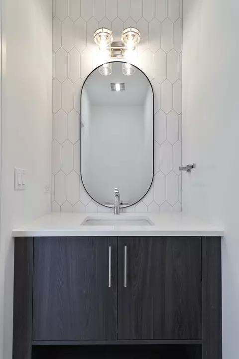 2057 N Natchez Ave, Chicago, IL 60707 photo 9