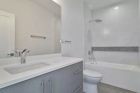 2057 N Natchez Ave, Chicago, IL 60707 photo 13