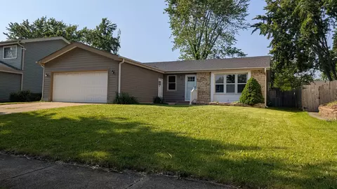 538 Cottonwood Cir, Bolingbrook, IL 60440