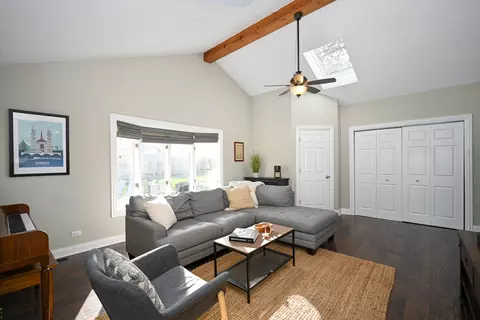 528 Countryside Dr, Wheaton, IL 60187 photo 14