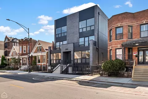 2041 W Augusta Blvd #1W, Chicago, IL 60622