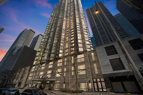 401 E Ontario St #4604, Chicago, IL 60611