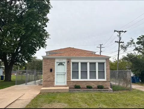 15010 Vail Ave, Harvey, IL 60426