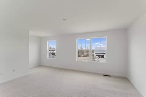 Bedroom - 625 Cloverleaf Dr, Marengo, IL 60152 photo 1 of 6