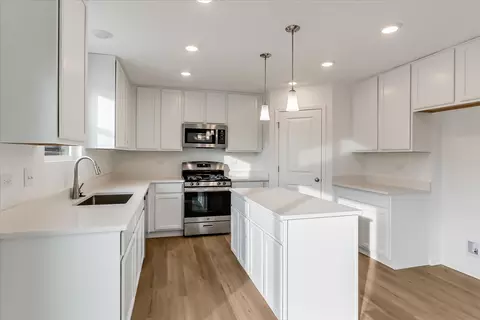 Kitchen - 625 Cloverleaf Dr, Marengo, IL 60152 photo 2 of 4