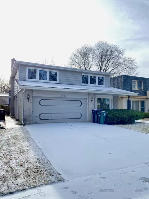 4915 Farwell Ave, Skokie, IL 60077