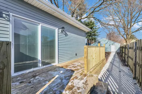 237 E Franklin St, Paxton, IL 60957 photo 32