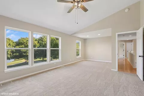 4100 Georgetown Cir, Algonquin, IL 60102 photo 6