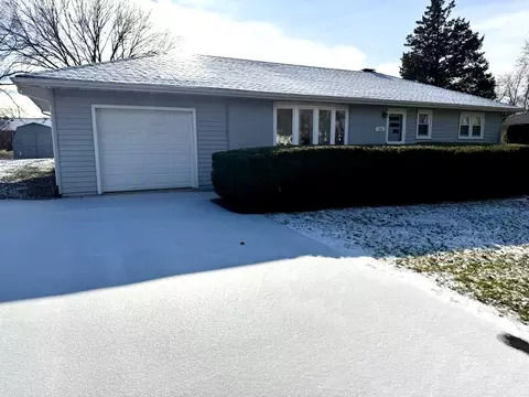 106 Terry Ellen Ln, New Lenox, IL 60451