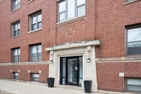 3904 N Wolcott Ave #3, Chicago, IL 60613