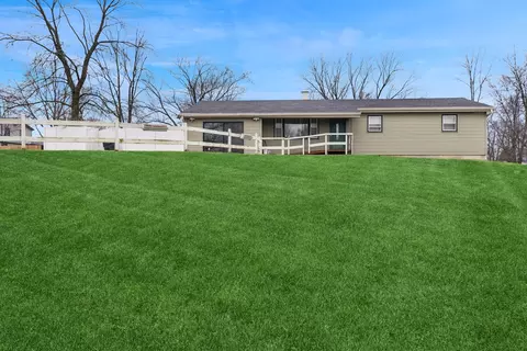 213 S Anderson Rd, New Lenox, IL 60451