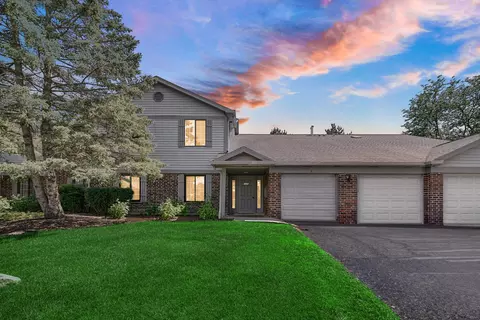 1435 W Partridge Ln #6, Arlington Heights, IL 60004