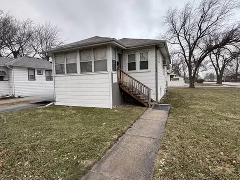 1724 Charleston Ln, Hazel Crest, IL 60429