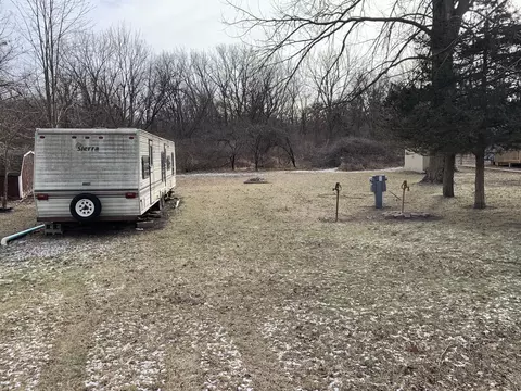 1784 85 Woodhaven, Sublette, IL 61367