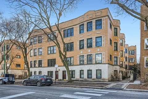 1225 W Granville Ave #1A, Chicago, IL 60660