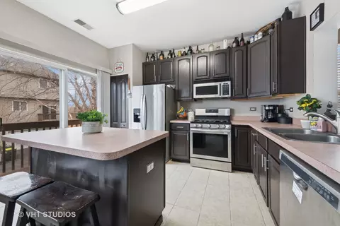 28776 W Pondview Dr, Lakemoor, IL 60051 photo 10