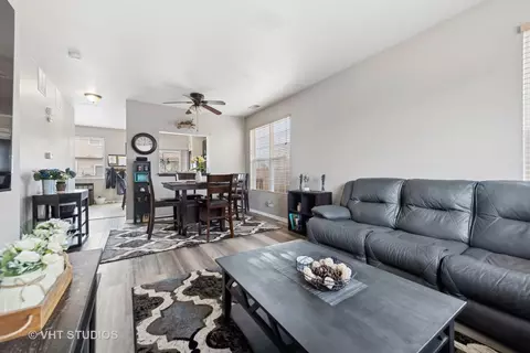 28776 W Pondview Dr, Lakemoor, IL 60051 photo 6