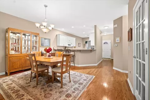 405 Spring Ridge Rd, Bloomington, IL 61704 photo 8