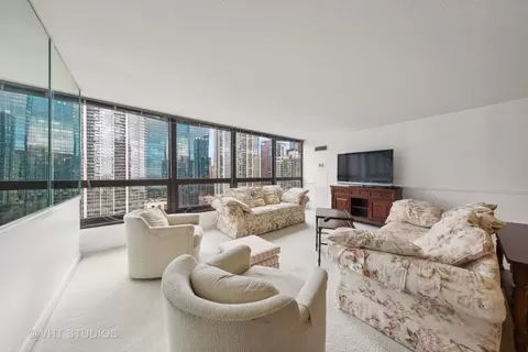 360 E Randolph St #2207, Chicago, IL 60601 photo 4
