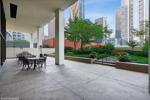 360 E Randolph St #2207, Chicago, IL 60601 photo 26
