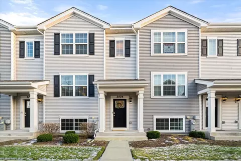 2404 Alison Ave, Pingree Grove, IL 60140