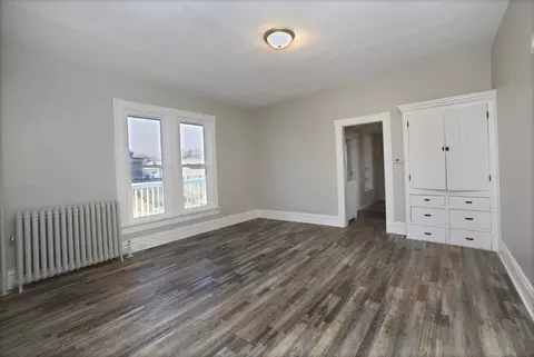 420 E Main St, Ottawa, IL 61350 photo 4