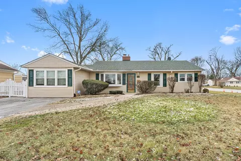257 Sauk Trl, Park Forest, IL 60466