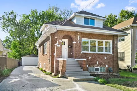 66 N Elizabeth St, Lombard, IL 60148