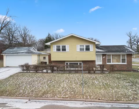 16001 Oak Ave, Oak Forest, IL 60452 photo 2