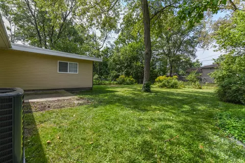 Exterior - 16218 Saint Louis Ave, Markham, IL 60428 photo 5 of 7
