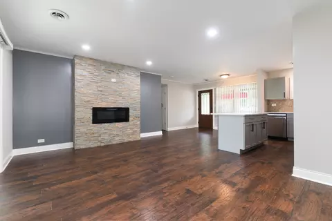 Living - 16218 Saint Louis Ave, Markham, IL 60428 photo 1 of 4