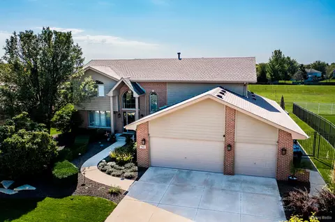7919 Lakeside Dr, Tinley Park, IL 60487