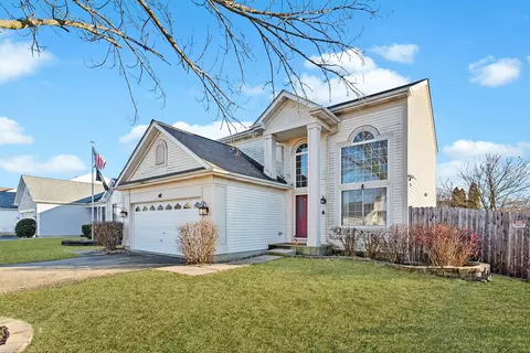 101 Oxford Cir, Grayslake, IL 60030