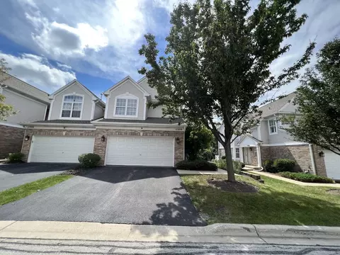 11006 W 72nd St, Indian Head Park, IL 60525