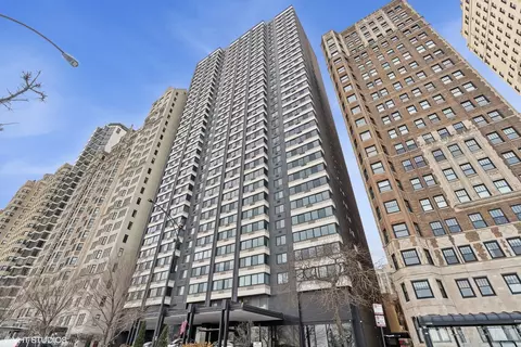 1440 N Lake Shore Dr #24H, Chicago, IL 60610