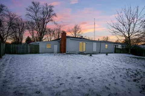 Exterior - 1114 W College Ave, Normal, IL 61761 photo 1 of 1
