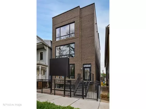 1436 W School St #1, Chicago, IL 60657