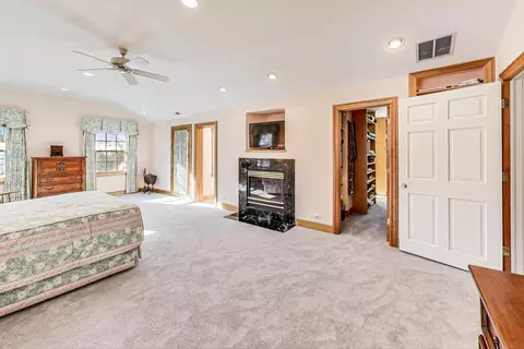 Bedroom - 1166 Cherry St, Winnetka, IL 60093 photo 2 of 6