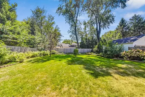Exterior - 1166 Cherry St, Winnetka, IL 60093 photo 10 of 11