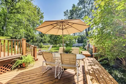 Exterior - 1166 Cherry St, Winnetka, IL 60093 photo 6 of 11