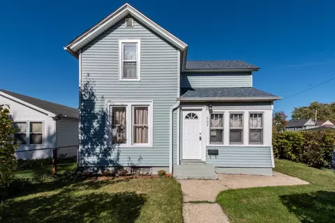 602 May St, Waukegan, IL 60085