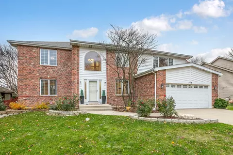 569 Lavina Dr, Bolingbrook, IL 60440