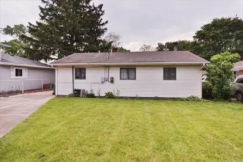 142 W Wayne Pl, Wheeling, IL 60090 photo 5
