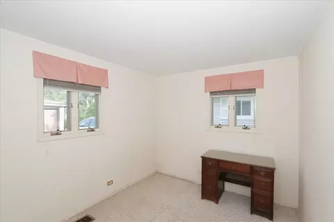 142 W Wayne Pl, Wheeling, IL 60090 photo 20