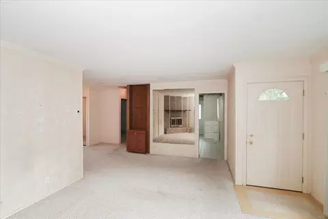 142 W Wayne Pl, Wheeling, IL 60090 photo 12