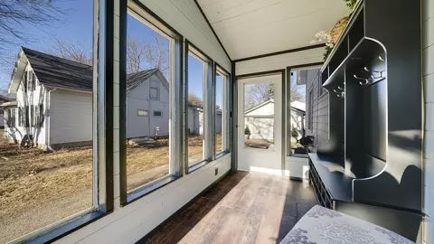 Exterior - 404 E Mason St, Polo, IL 61064 photo 3 of 12